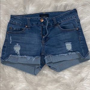 Celebrity Pink slightly distressed,ripped shorts!!